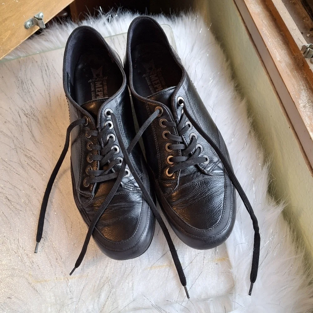 Mephisto Air Relax Black Leather Lace-Up Low Top Comfy Shoes Women Size 9.5